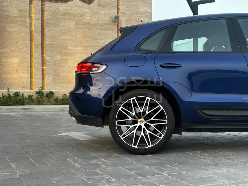 2025 بورش ماكان