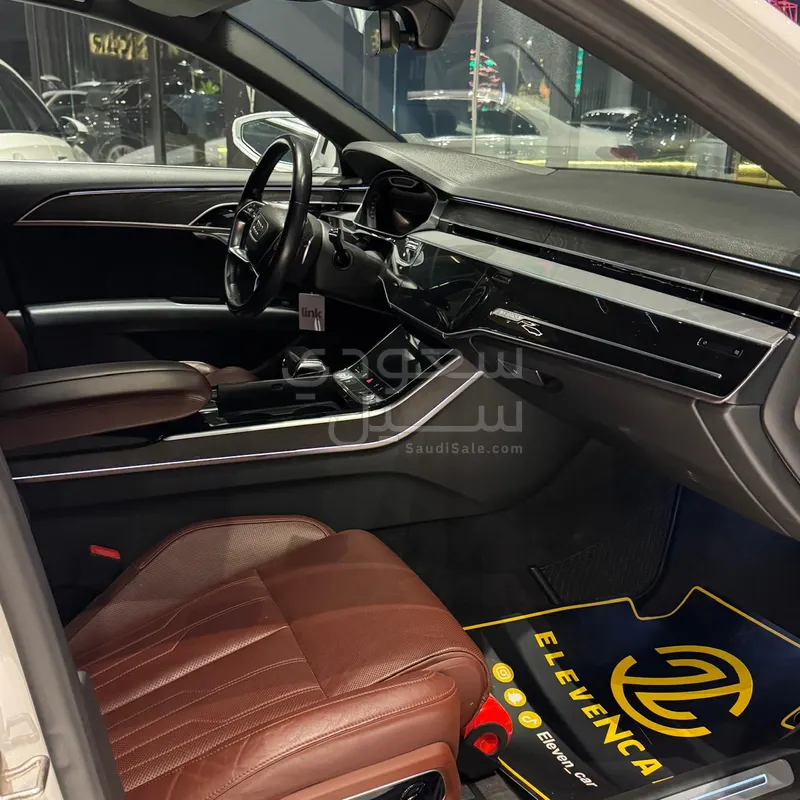 2019 اودي اي 8 ال