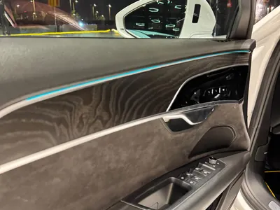 2019 اودي اي 8 ال