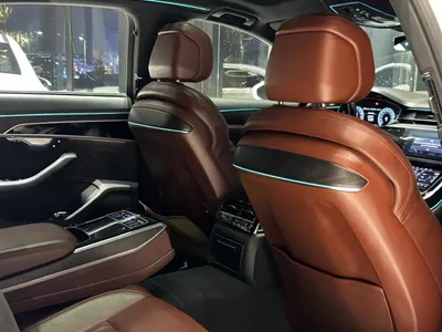 2019 اودي اي 8 ال