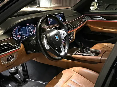 2020 بي ام دبليو الفئة السابعة 730 إل أي