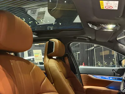 2026 بي ام دبليو الفئة السابعة 735أي