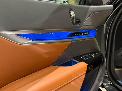 2026 بي ام دبليو الفئة السابعة 735أي