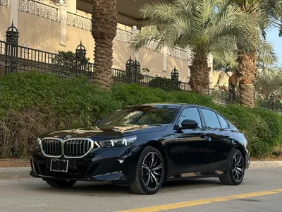 2025 بي ام دبليو الفئة الخامسة 530 إم كت