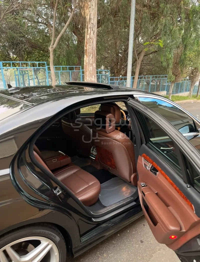 2011 مرسيدس - بنز إس 500