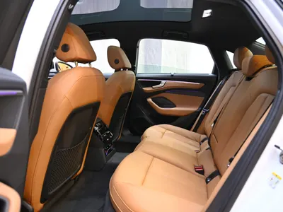 2026 اودي اي 6 35 تي اف اس اي