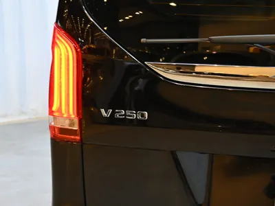 2023 مرسيدس - بنز في 250