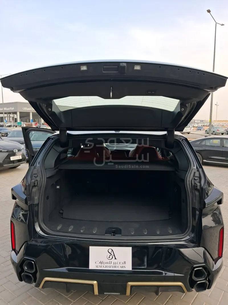 2024 بي ام دبليو اكس ام