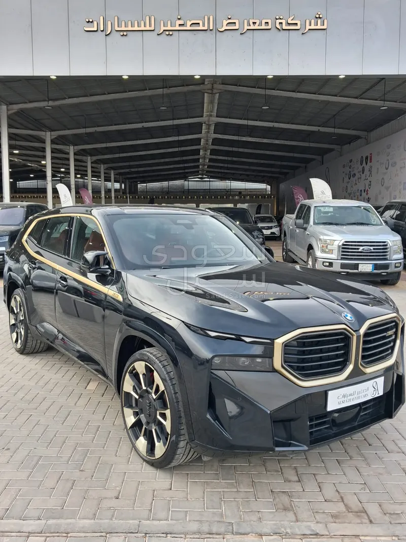 2024 بي ام دبليو اكس ام