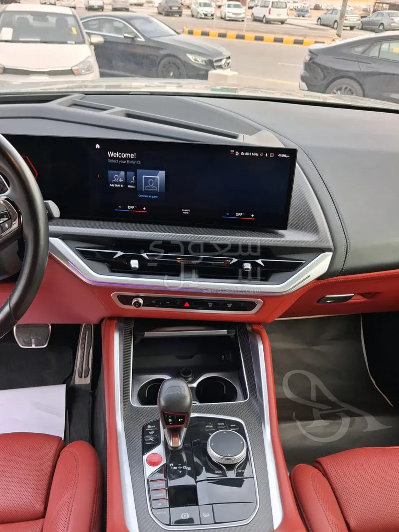 2024 بي ام دبليو اكس ام