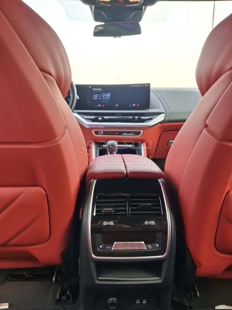 2024 بي ام دبليو اكس ام