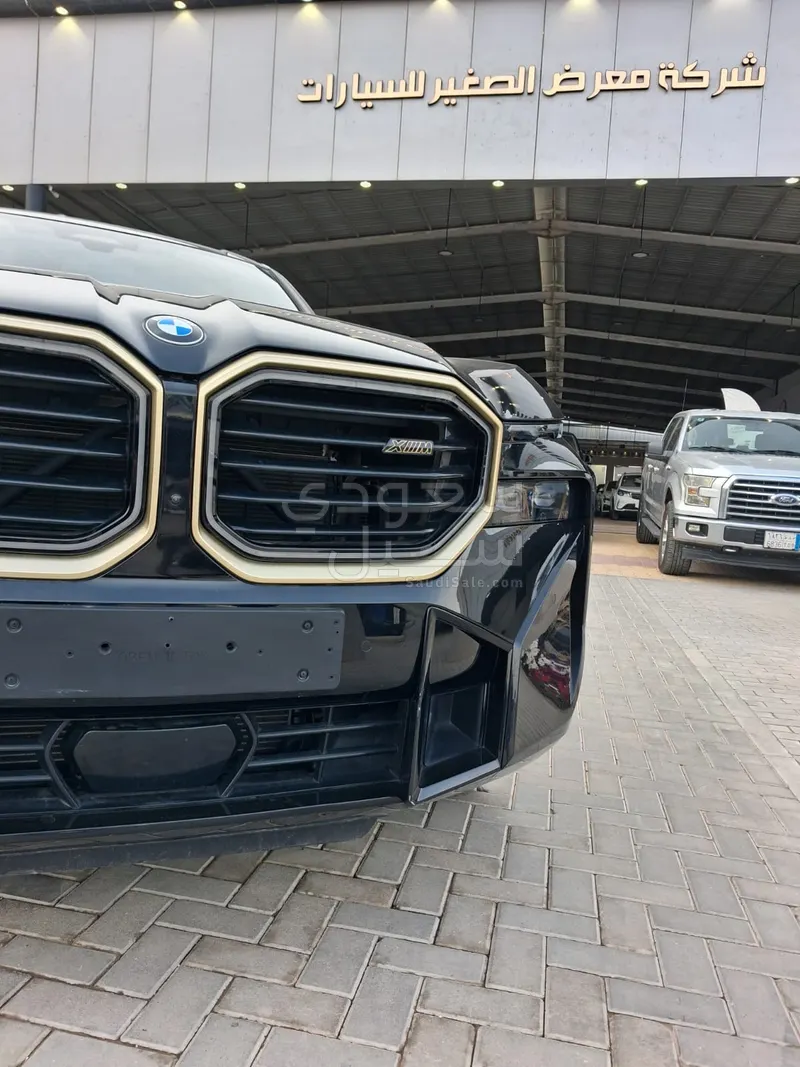 2024 بي ام دبليو اكس ام