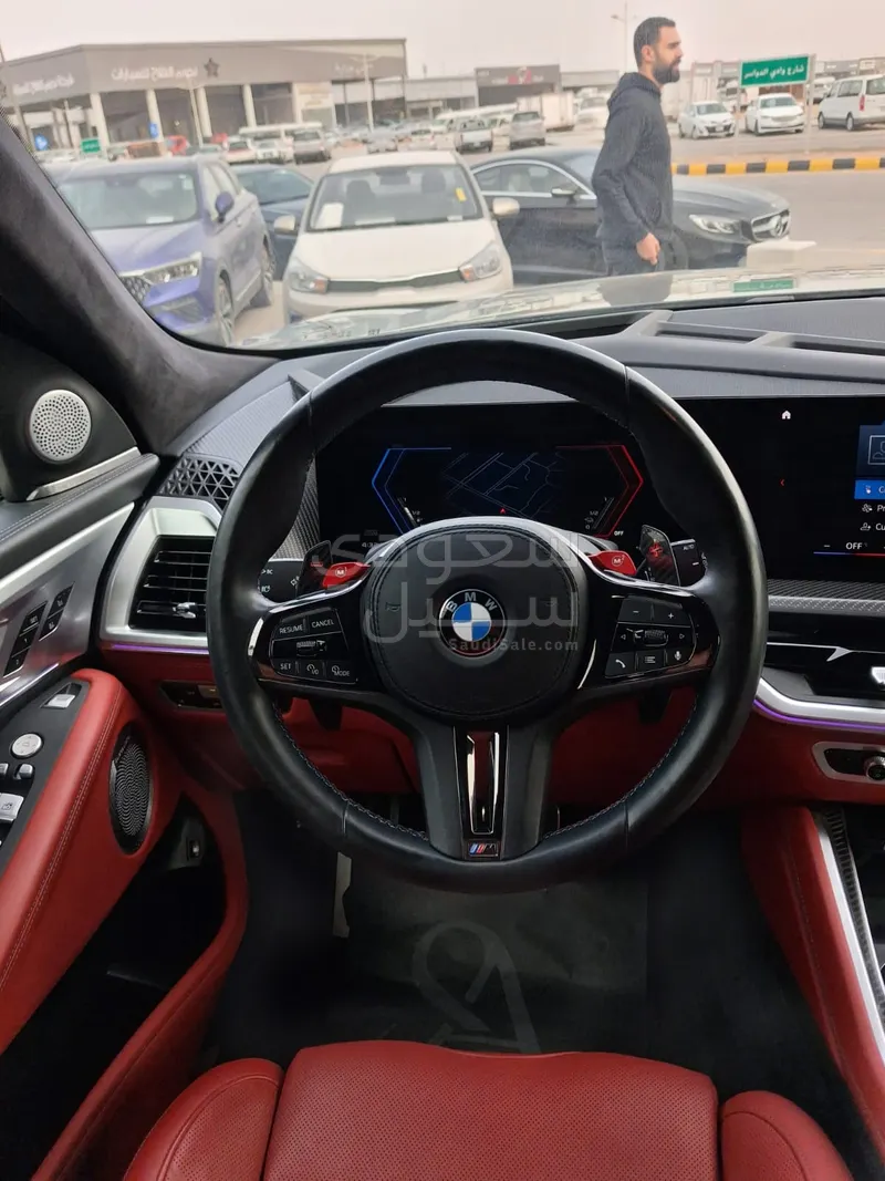 2024 بي ام دبليو اكس ام