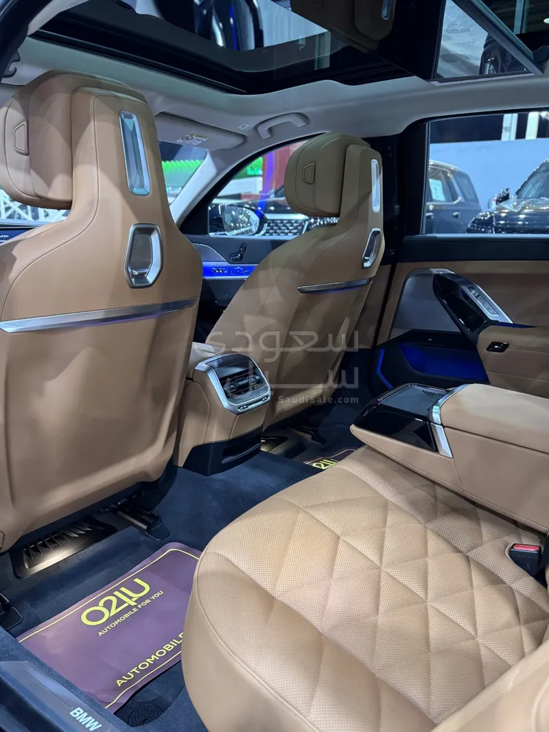 2026 بي ام دبليو الفئة السابعة 735أي