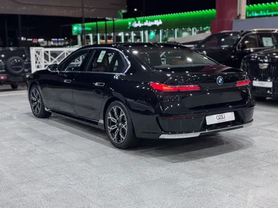 2026 بي ام دبليو الفئة السابعة 735أي