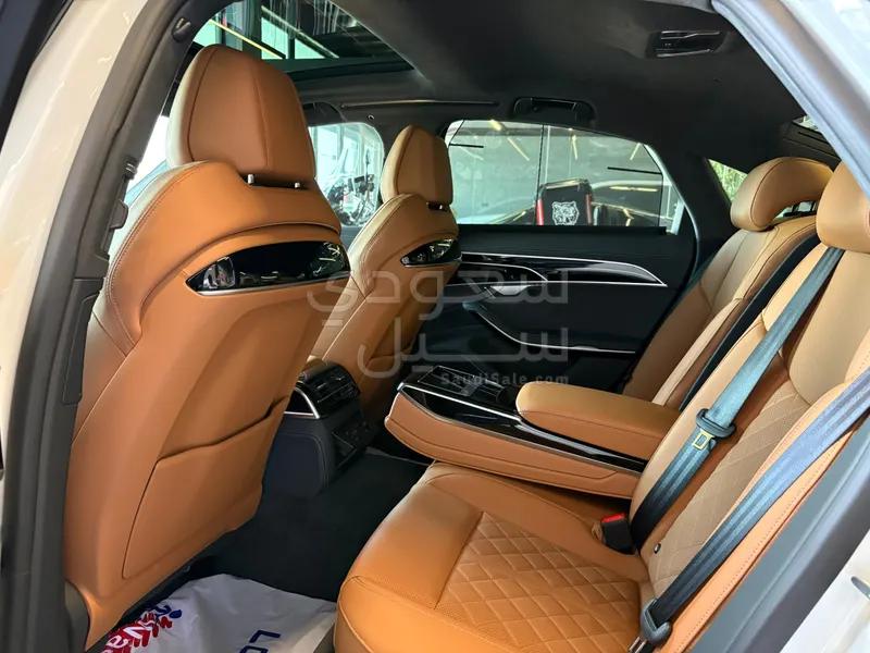 2025 اودي اس 8 بلس