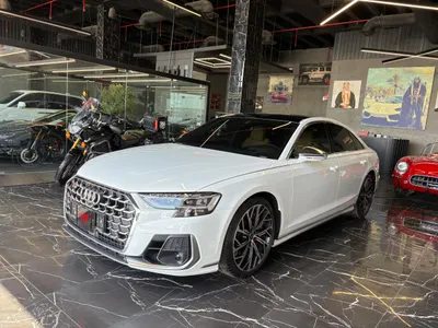 2025 اودي اس 8 بلس