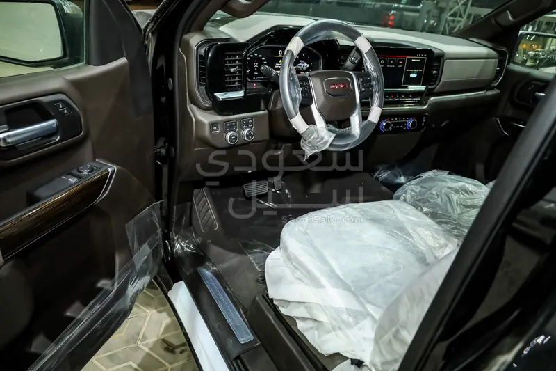 2026 GMC Sierra SLE