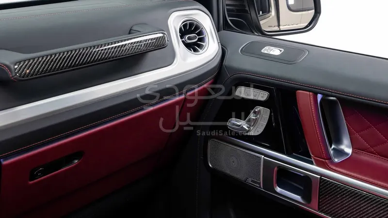 2025 مرسيدس - بنز جي 63 أي إم جي