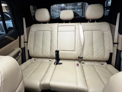 2025 بي واي دي ليوبارد 8