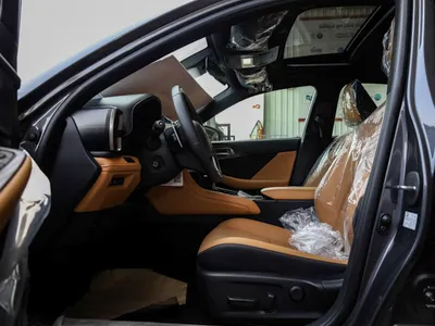 2026 لكزس آي إس 350