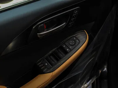 2026 لكزس آي إس 350