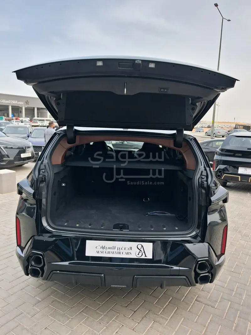 2023 بي ام دبليو اكس ام