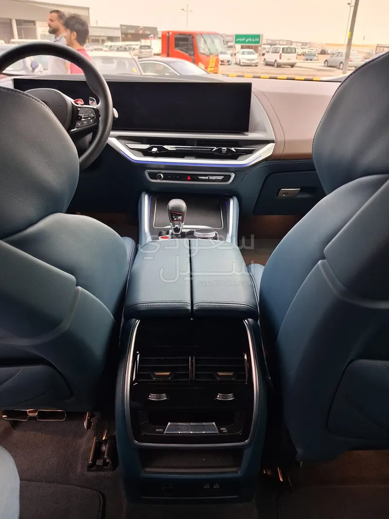 2023 بي ام دبليو اكس ام