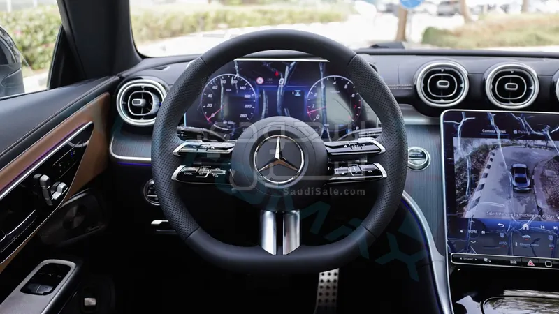 2026 مرسيدس - بنز سي إل إي 200