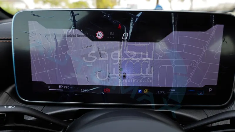 2026 مرسيدس - بنز سي إل إي 200