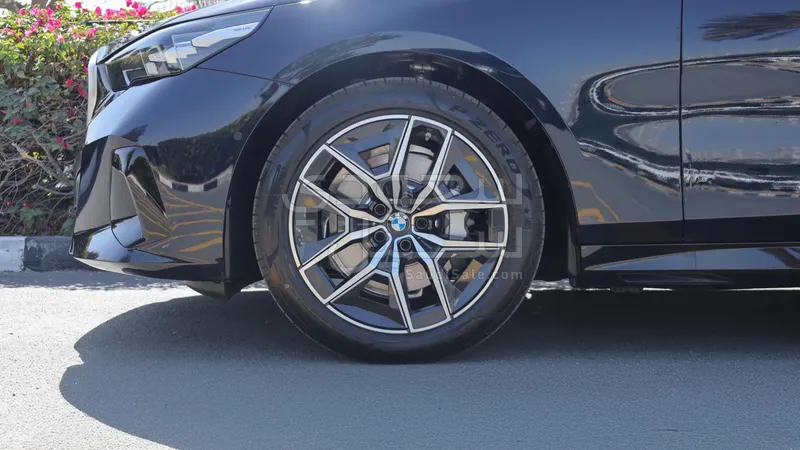 2026 بي ام دبليو الفئة الخامسة 530 أي