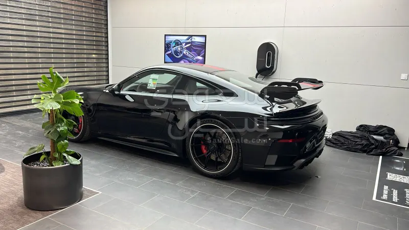 2025 بورش 911 جي تي 3