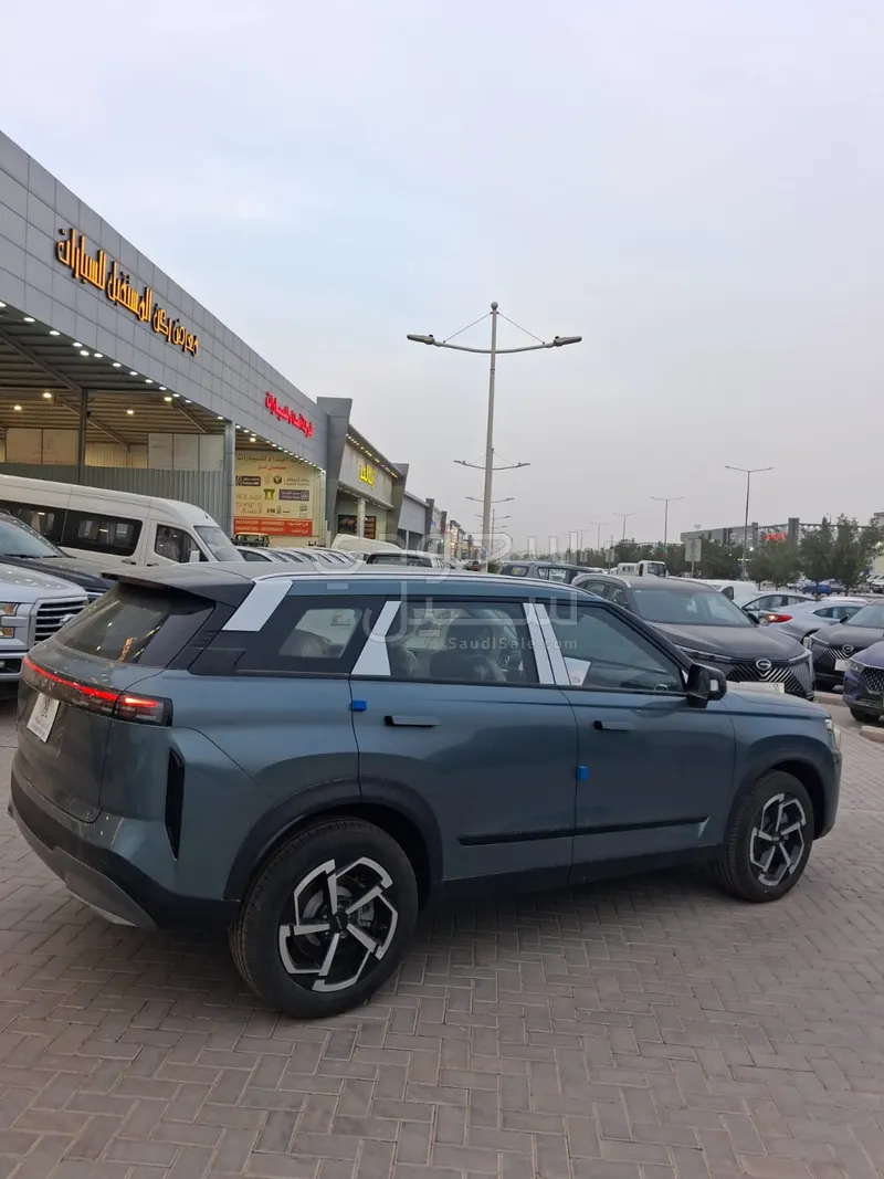 2026 شيري جاكو جي 7