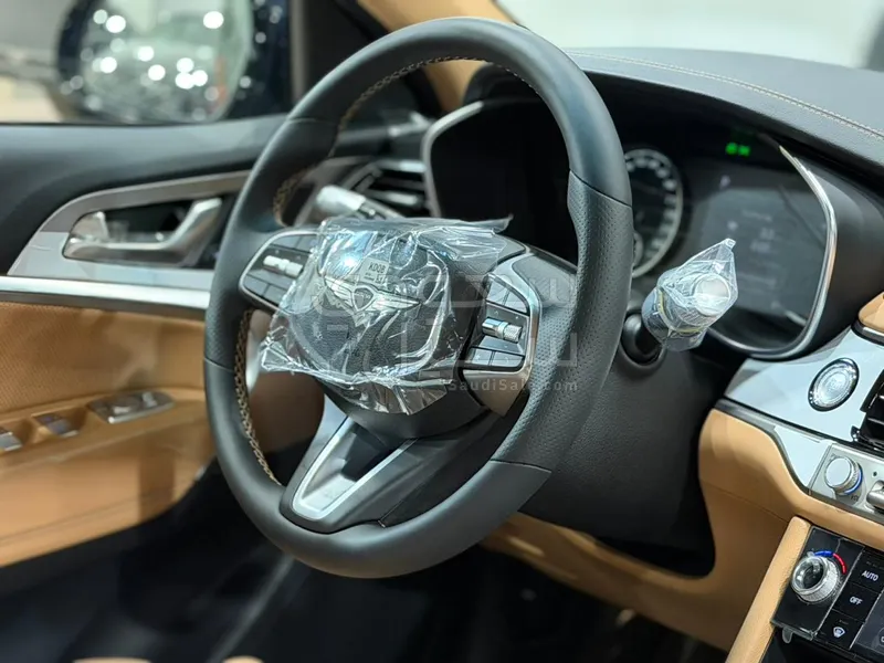 2026 جينيسيس جي 70