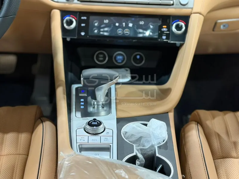 2026 جينيسيس جي 70