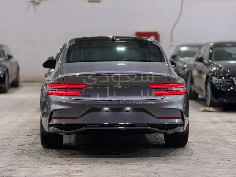 2026 جينيسيس جي 80