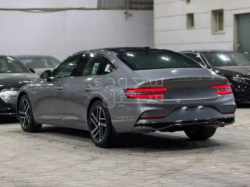 2026 جينيسيس جي 80