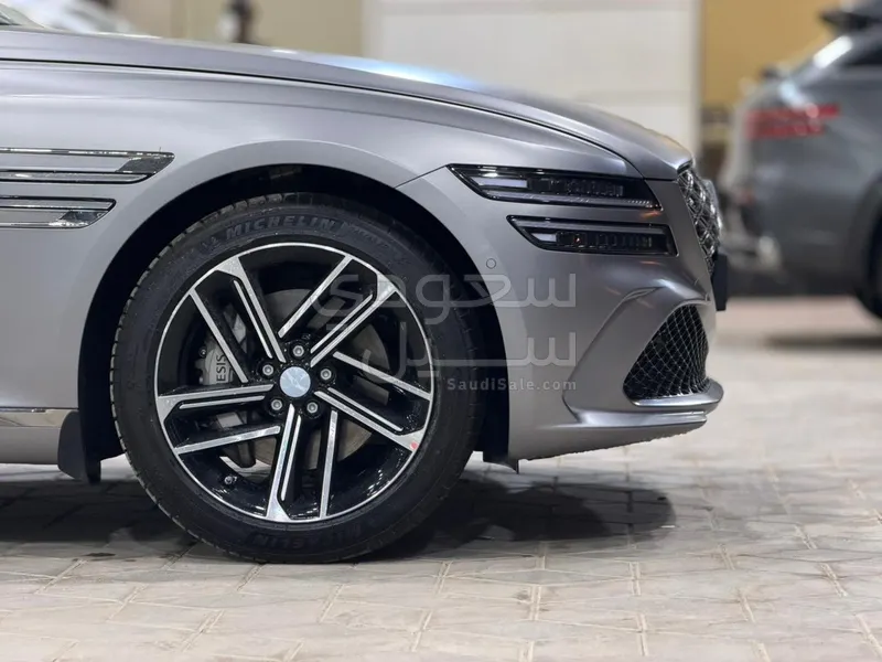 2026 جينيسيس جي 80