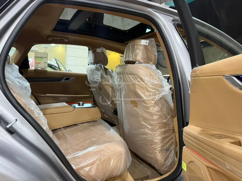 2026 جينيسيس جي 80