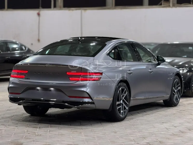 2026 جينيسيس جي 80