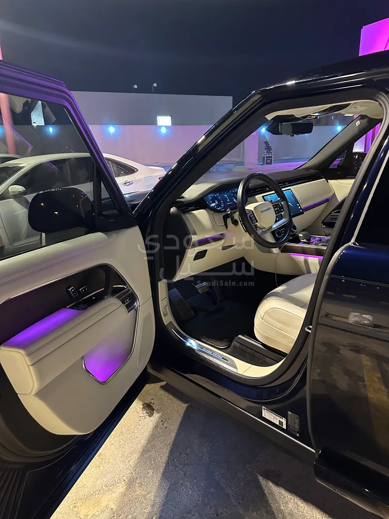 2023 لاند روفر رينج روفر فوج اس اي