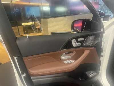 2024 مرسيدس - بنز جي إل إي 63إس أي إم جي