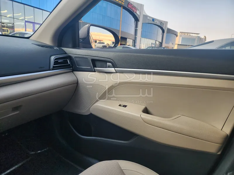 2020 هيونداي النترا