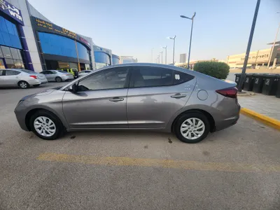 2020 هيونداي النترا