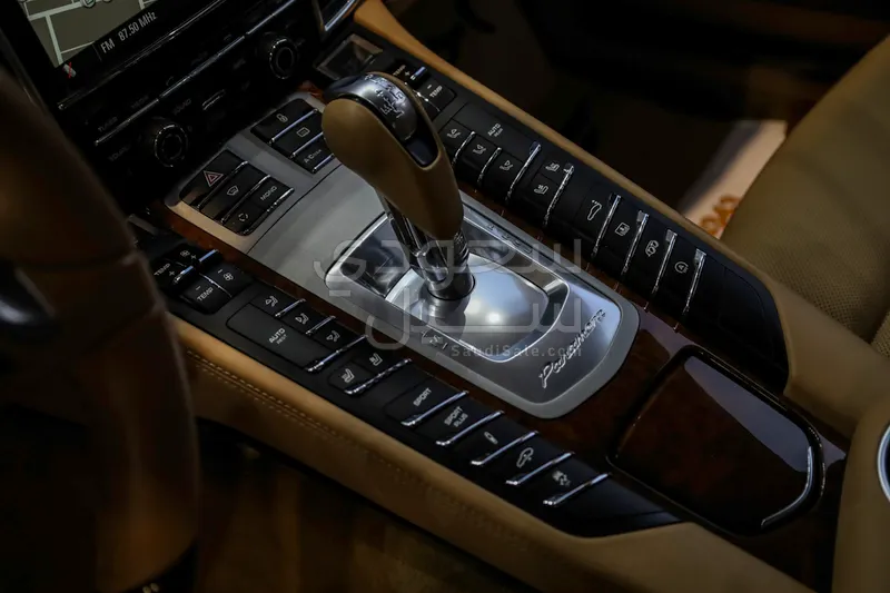 2013 بورش بانميرا 4 اس