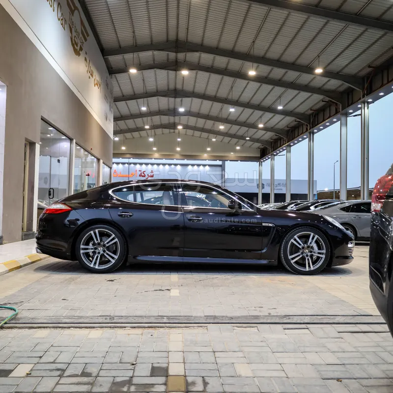 2013 بورش بانميرا 4 اس