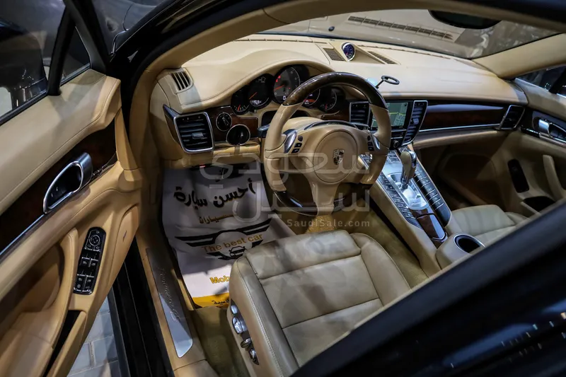 2013 بورش بانميرا 4 اس