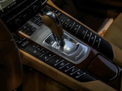 2013 بورش بانميرا 4 اس