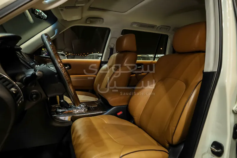 2014 نيسان باترول بلاتينيوم