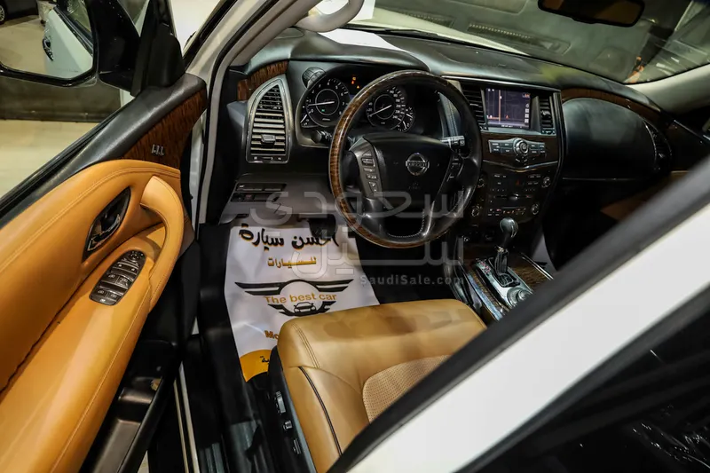 2014 نيسان باترول بلاتينيوم